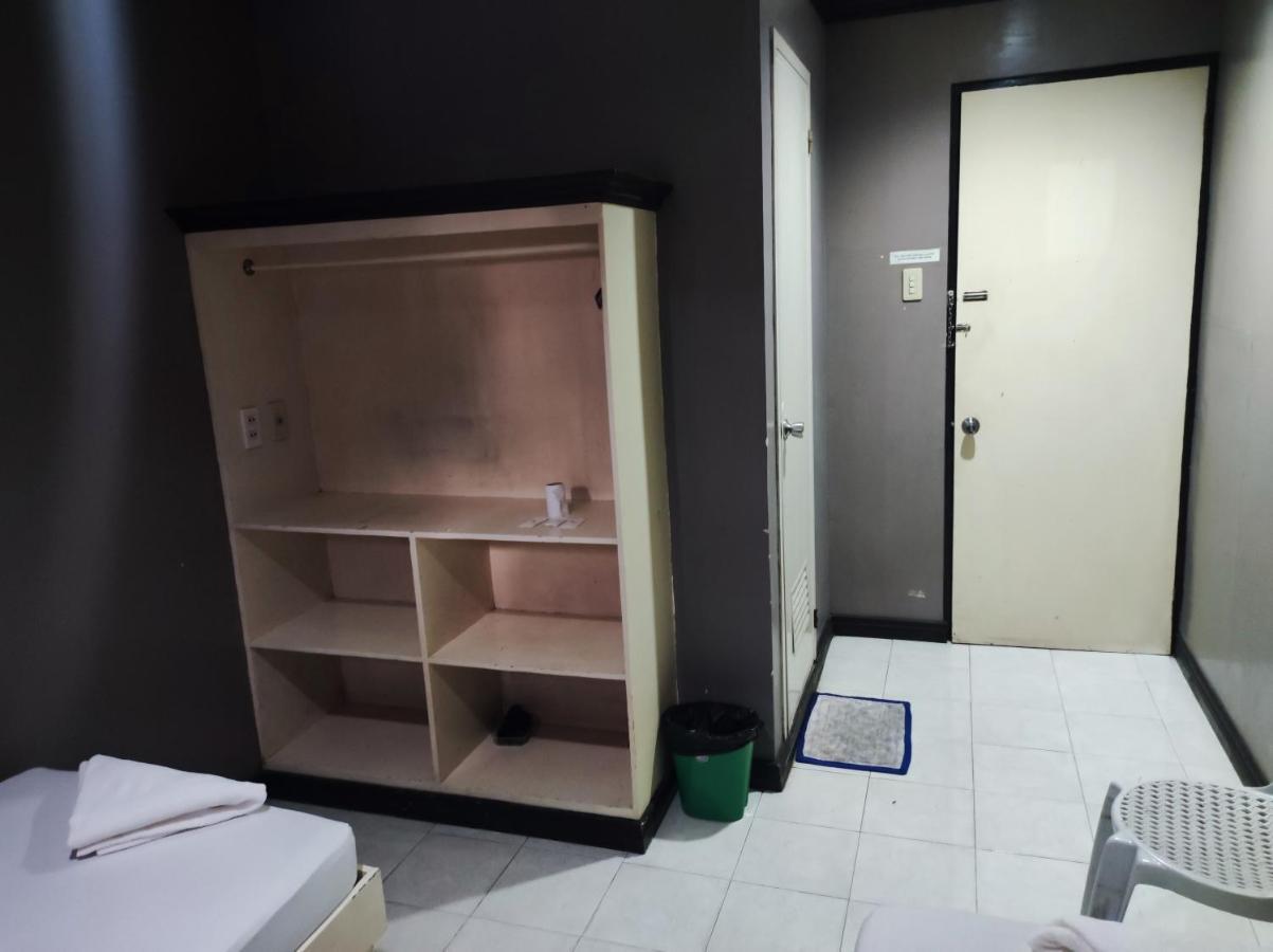 Parkview Hotel 카가얀드오로 외부 사진